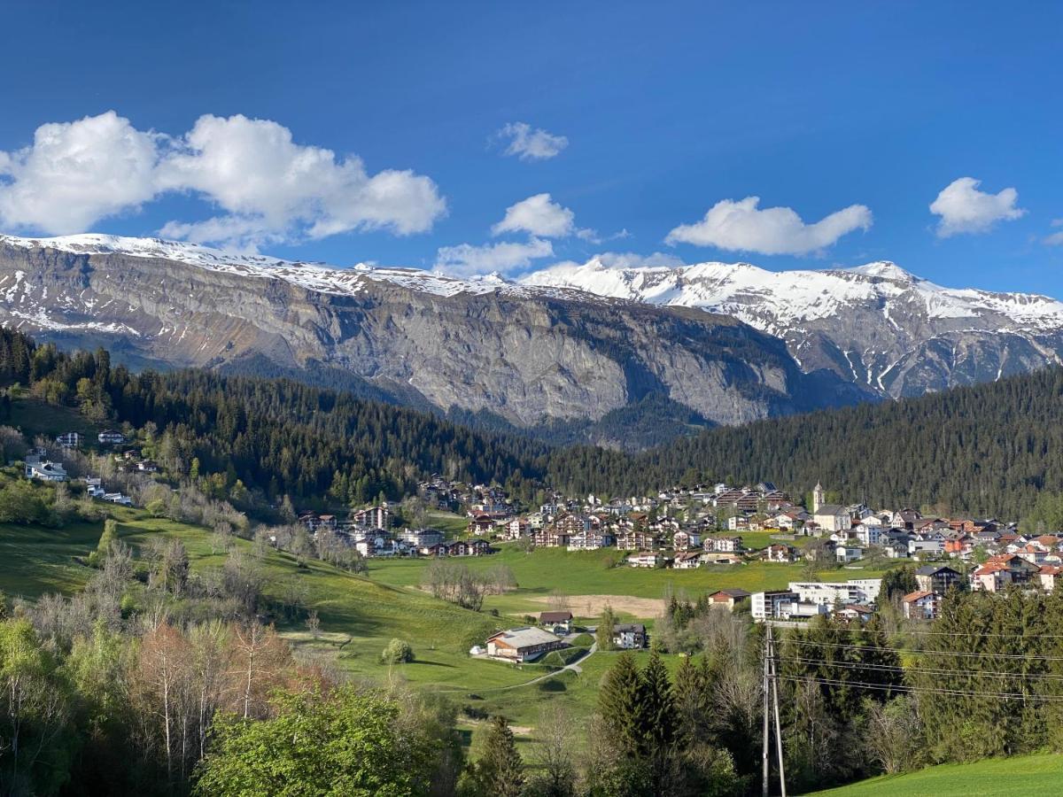Moderne Ferienwohnung In Laax - Modern Apartment In Laax Exteriör bild